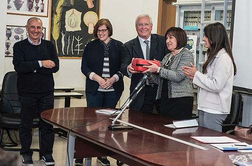 Consegna defibrillatore al liceo scientifico E. Fermi